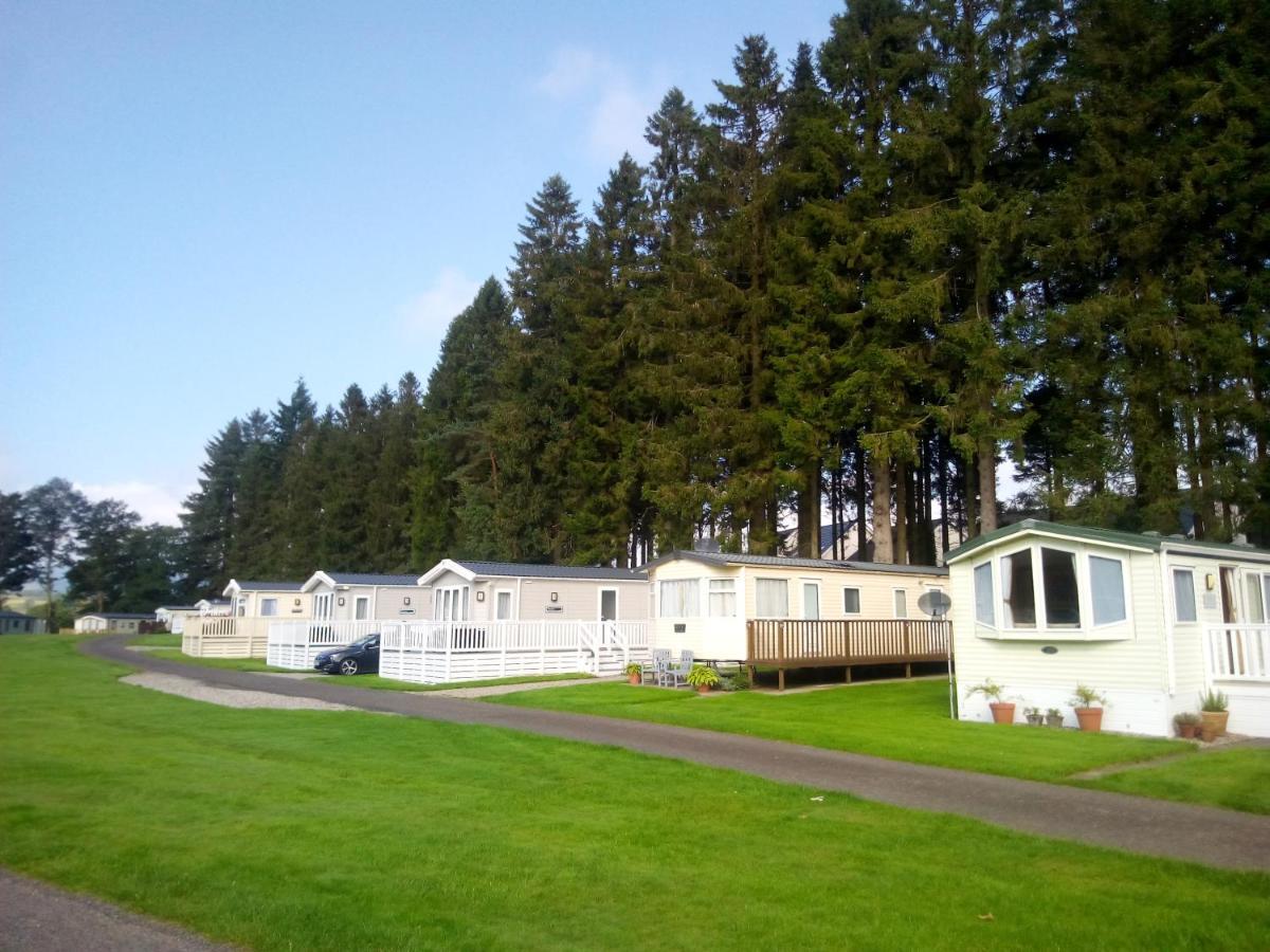 Callander Woods Holiday Park 外观 照片