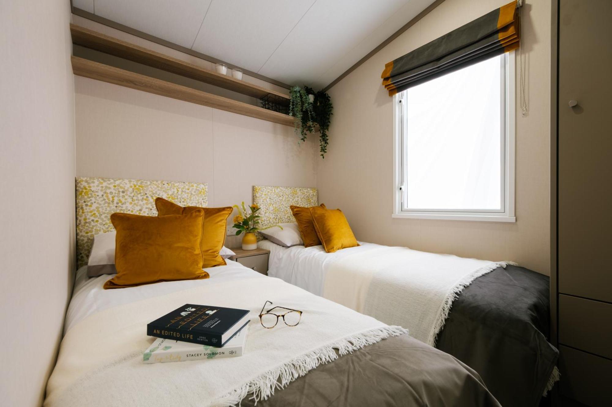 Callander Woods Holiday Park 客房 照片