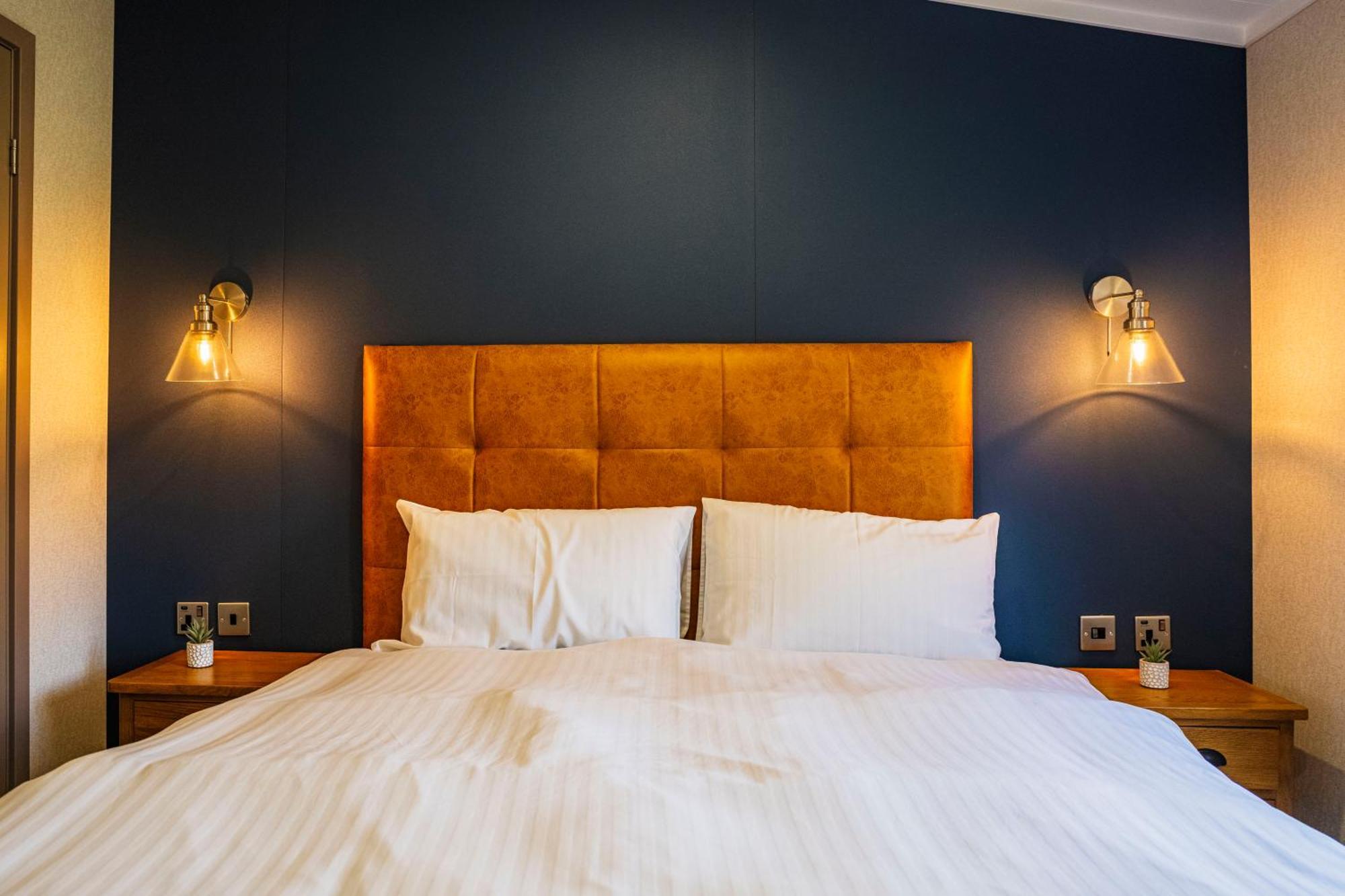Callander Woods Holiday Park 客房 照片